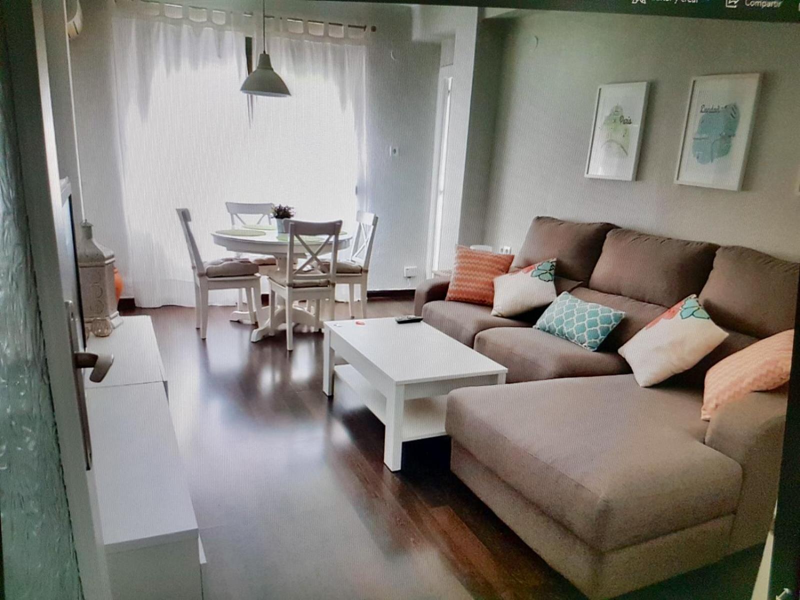 ולנסיה Apartamento Cerca De La Playa Y Ciudad De Las Ciencias מראה חיצוני תמונה