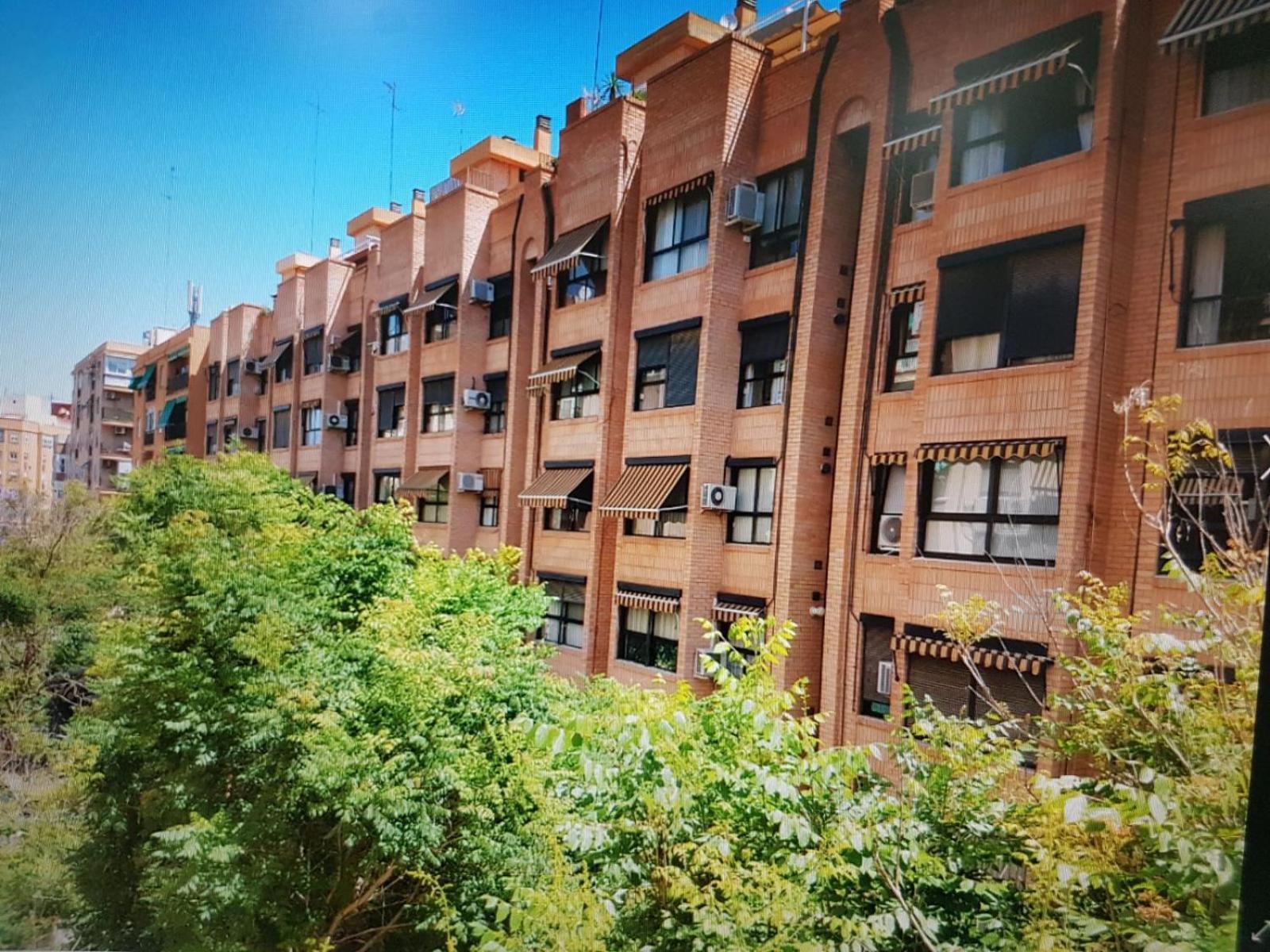 ולנסיה Apartamento Cerca De La Playa Y Ciudad De Las Ciencias מראה חיצוני תמונה
