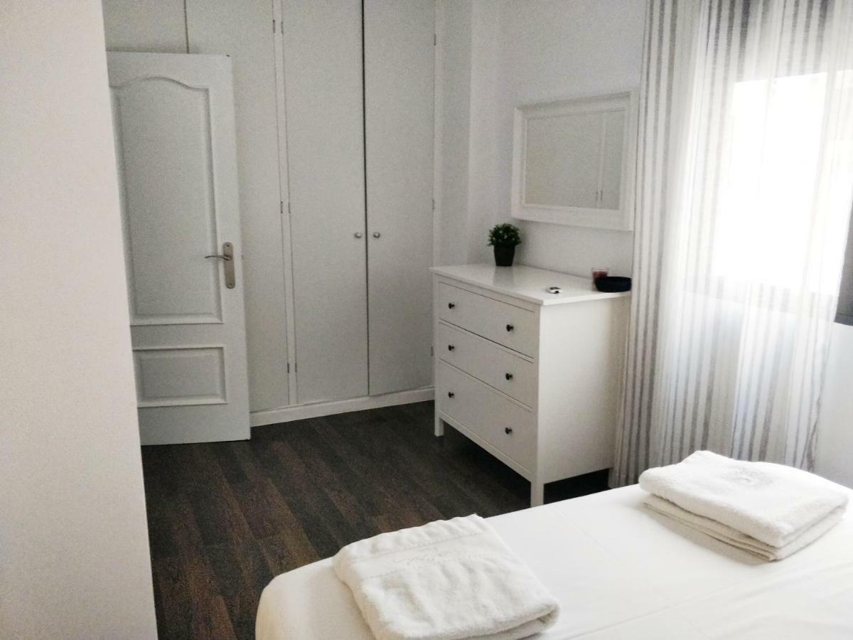 ולנסיה Apartamento Cerca De La Playa Y Ciudad De Las Ciencias מראה חיצוני תמונה